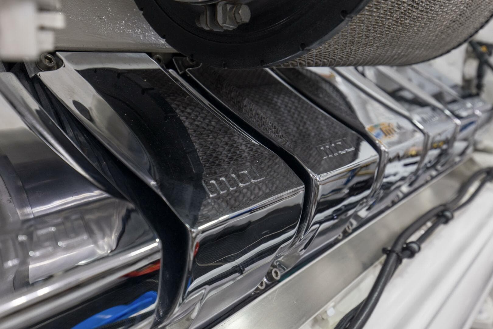 2016 92 Viking Enclosed Bridge Touche Engine Room (7)