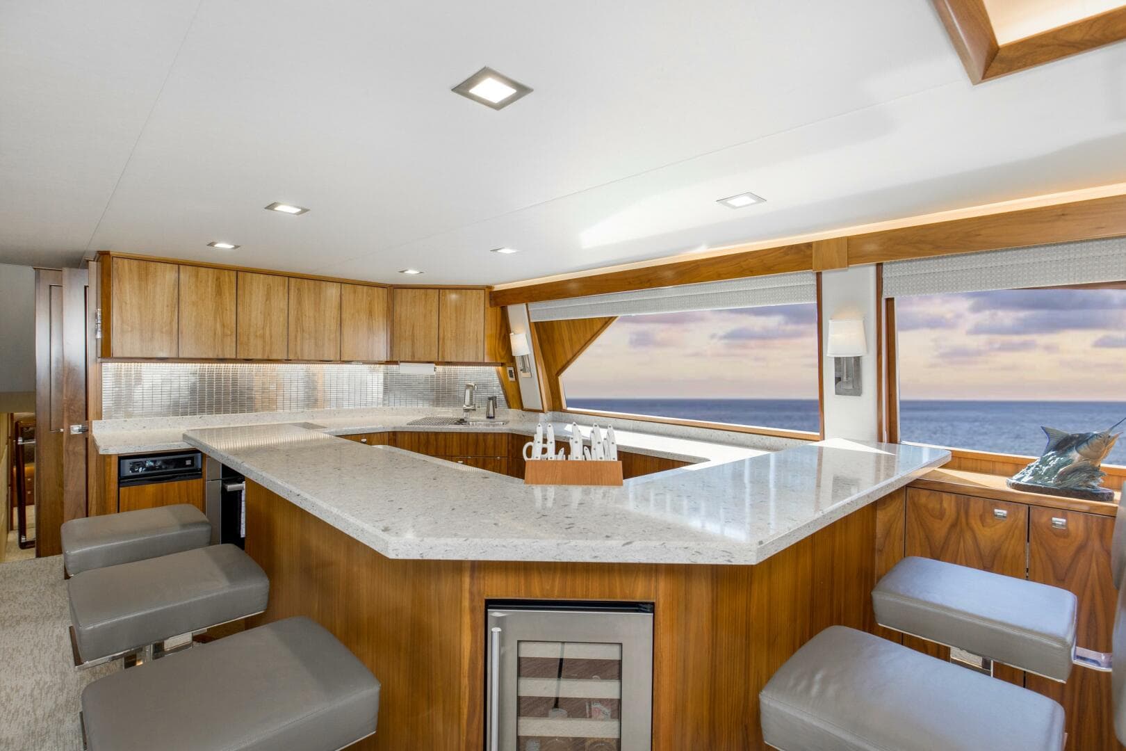 2016 92 Viking Enclosed Bridge Touche Galley (2)