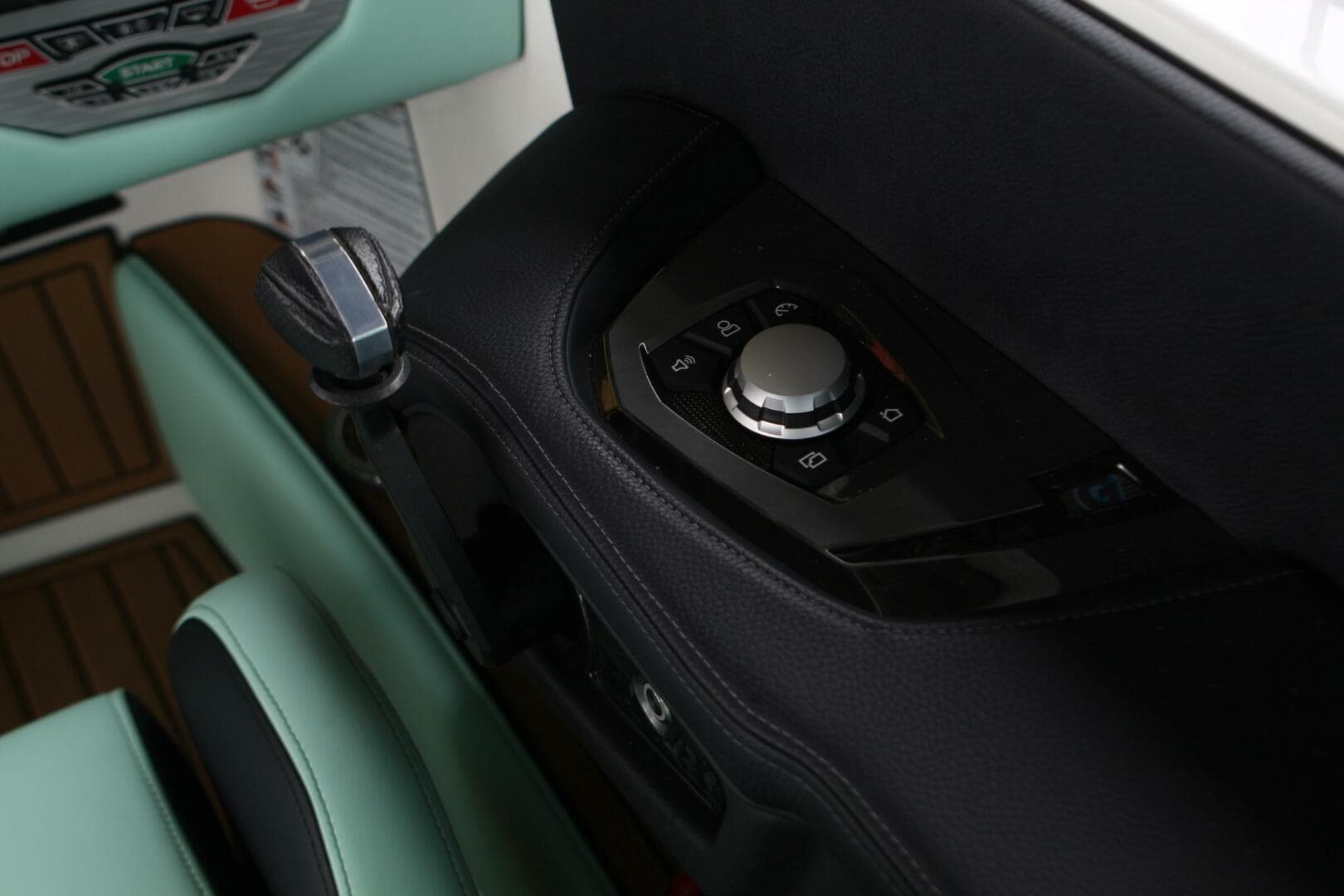 2024 Nautique Super Air G23