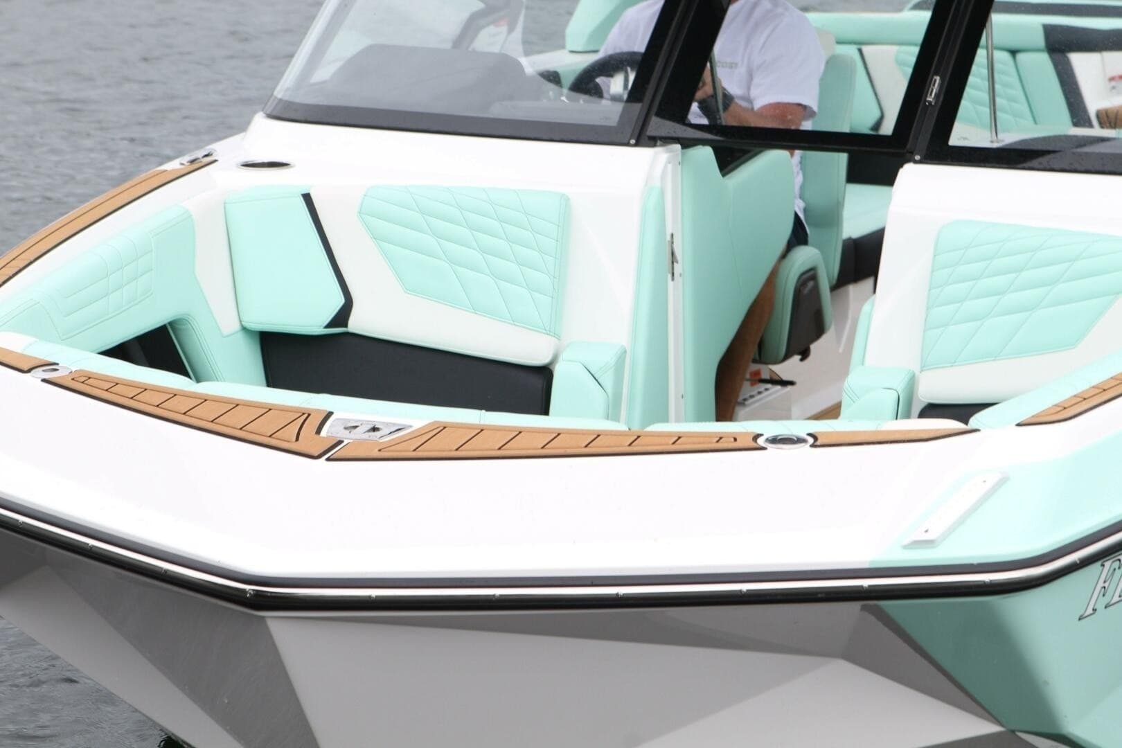 2024 Nautique Super Air Nautique G23