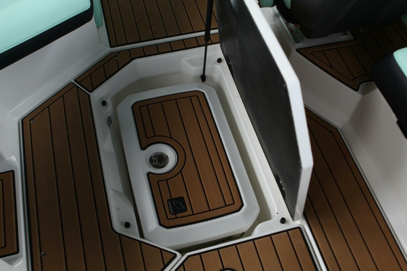 2024 Nautique Super Air Nautique G23