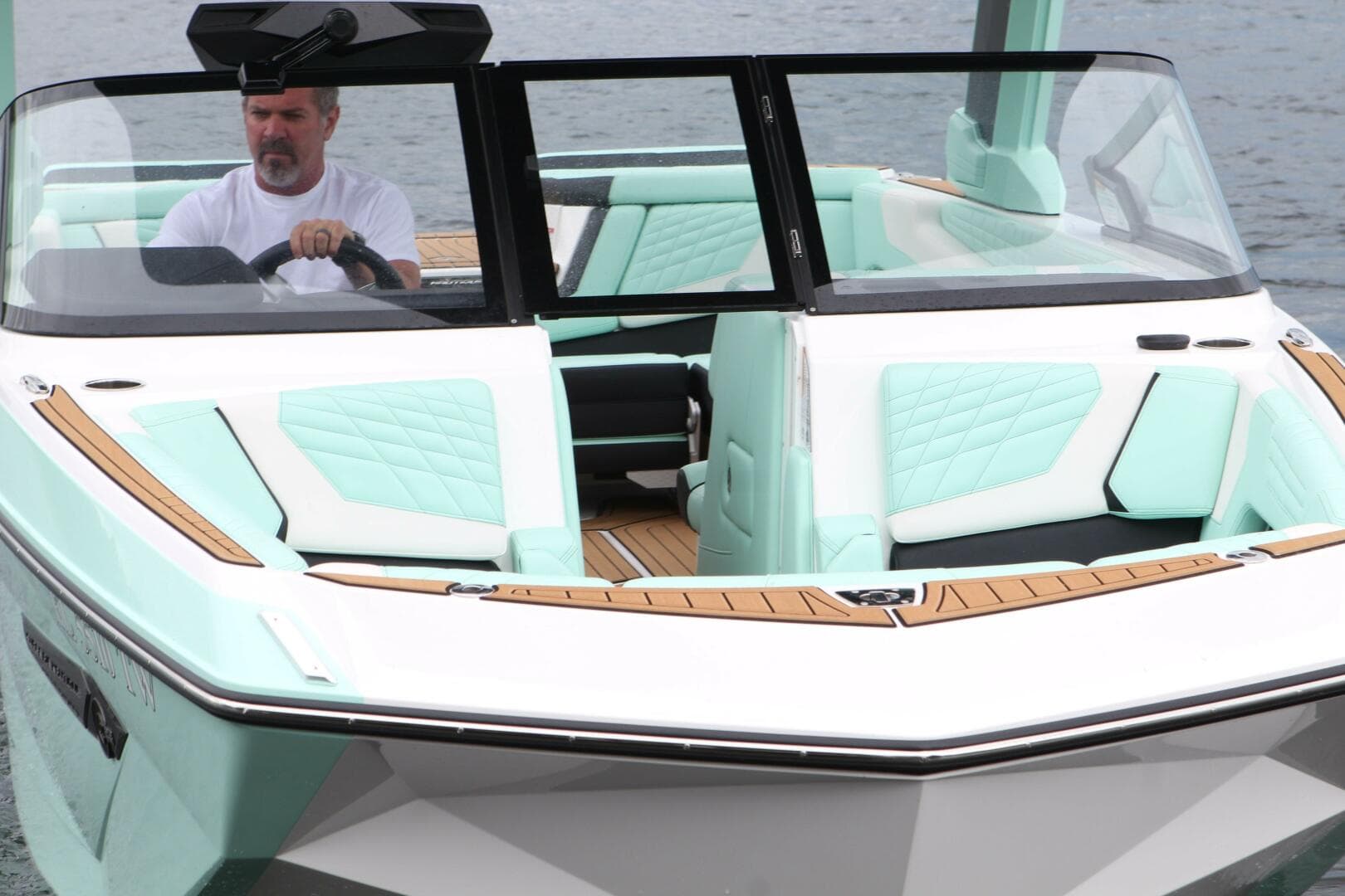 2024 Nautique Super Air G23