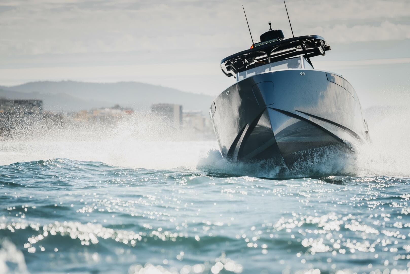 Virtue Yachts V10 T-Top