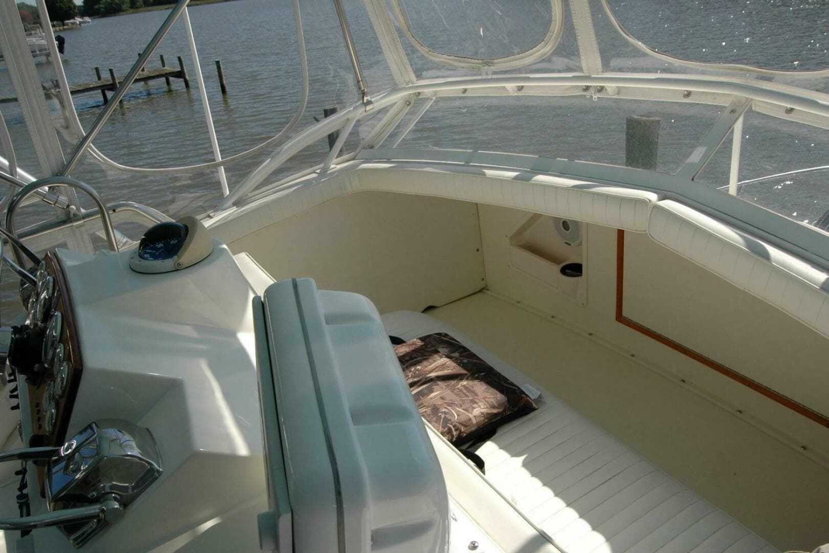 1987 Bertram 33 Sport Fisherman
