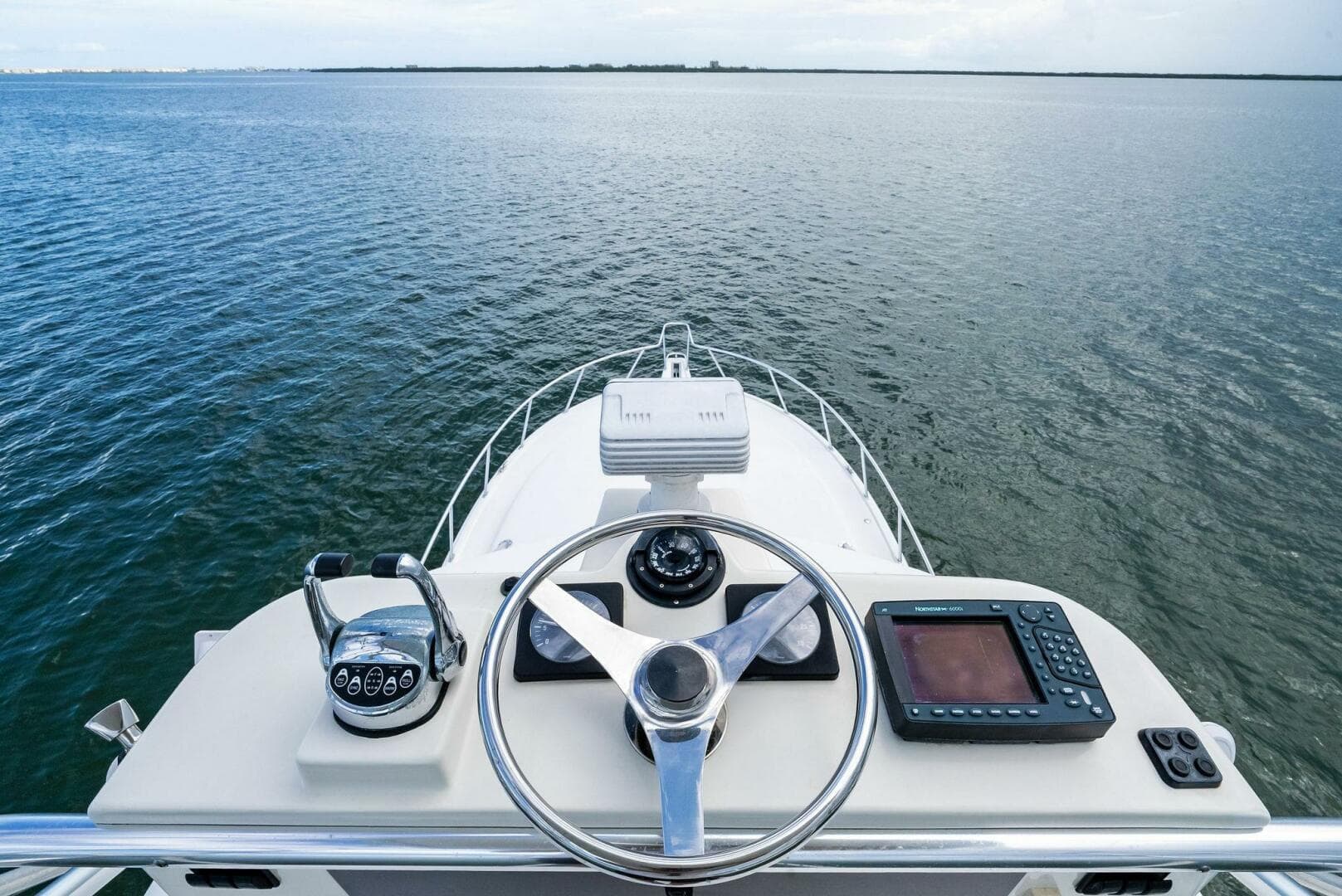 2004 Cabo 40 Hardtop Express