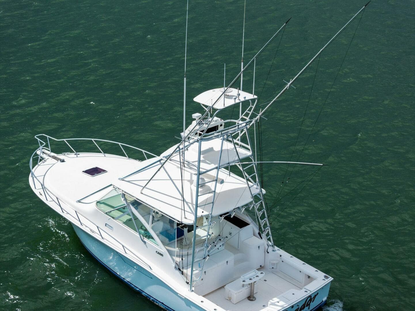 2004 Cabo 40 Hardtop Express