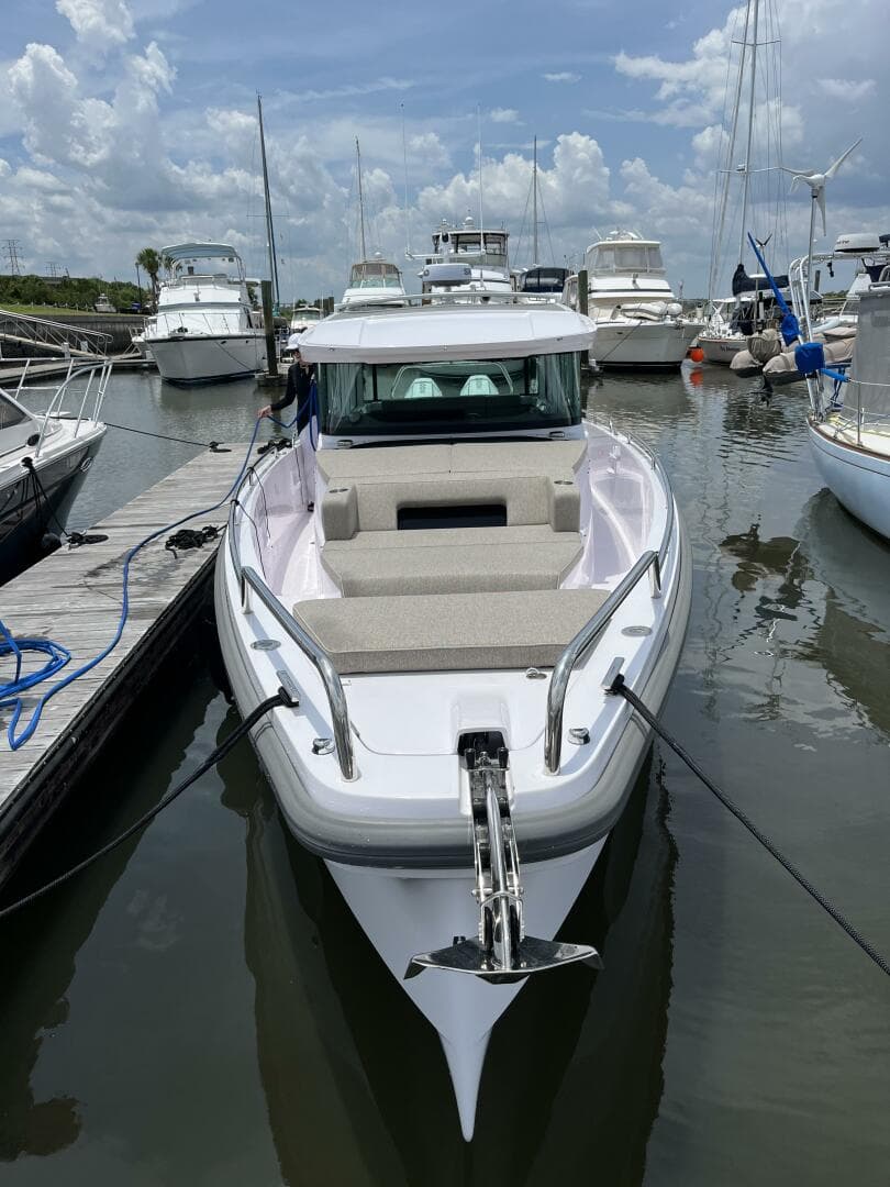 2024 Axopar Cross Cabin