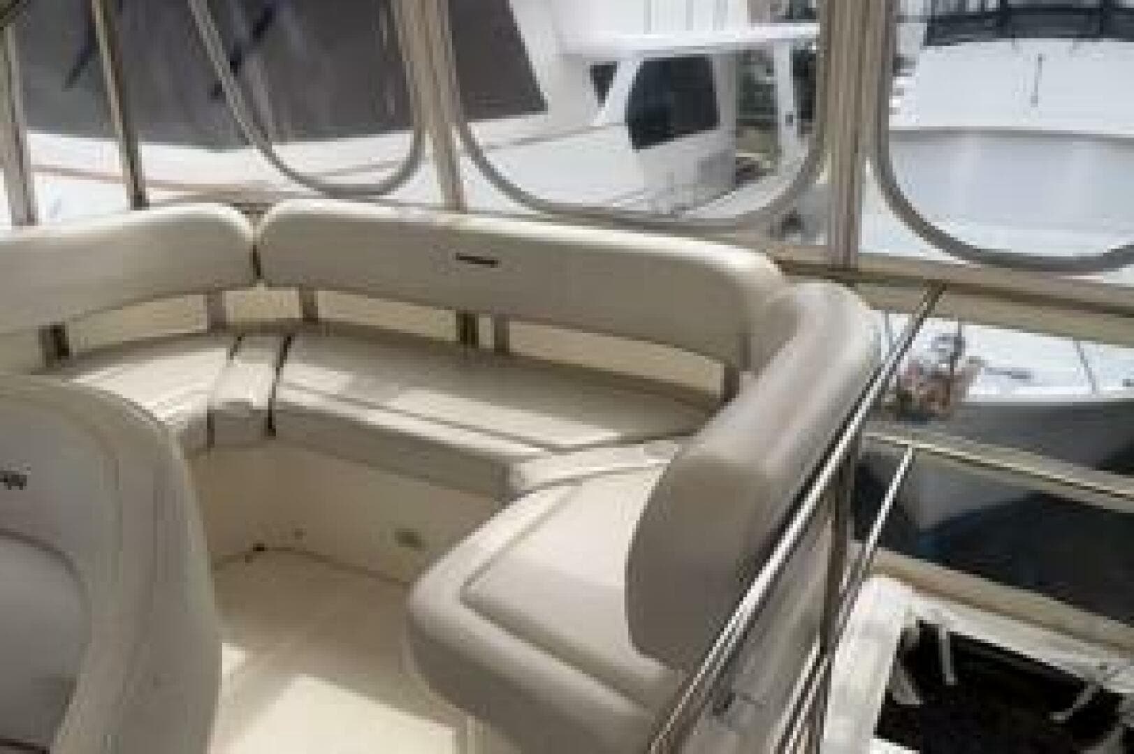 2004 Silverton 34 Convertible