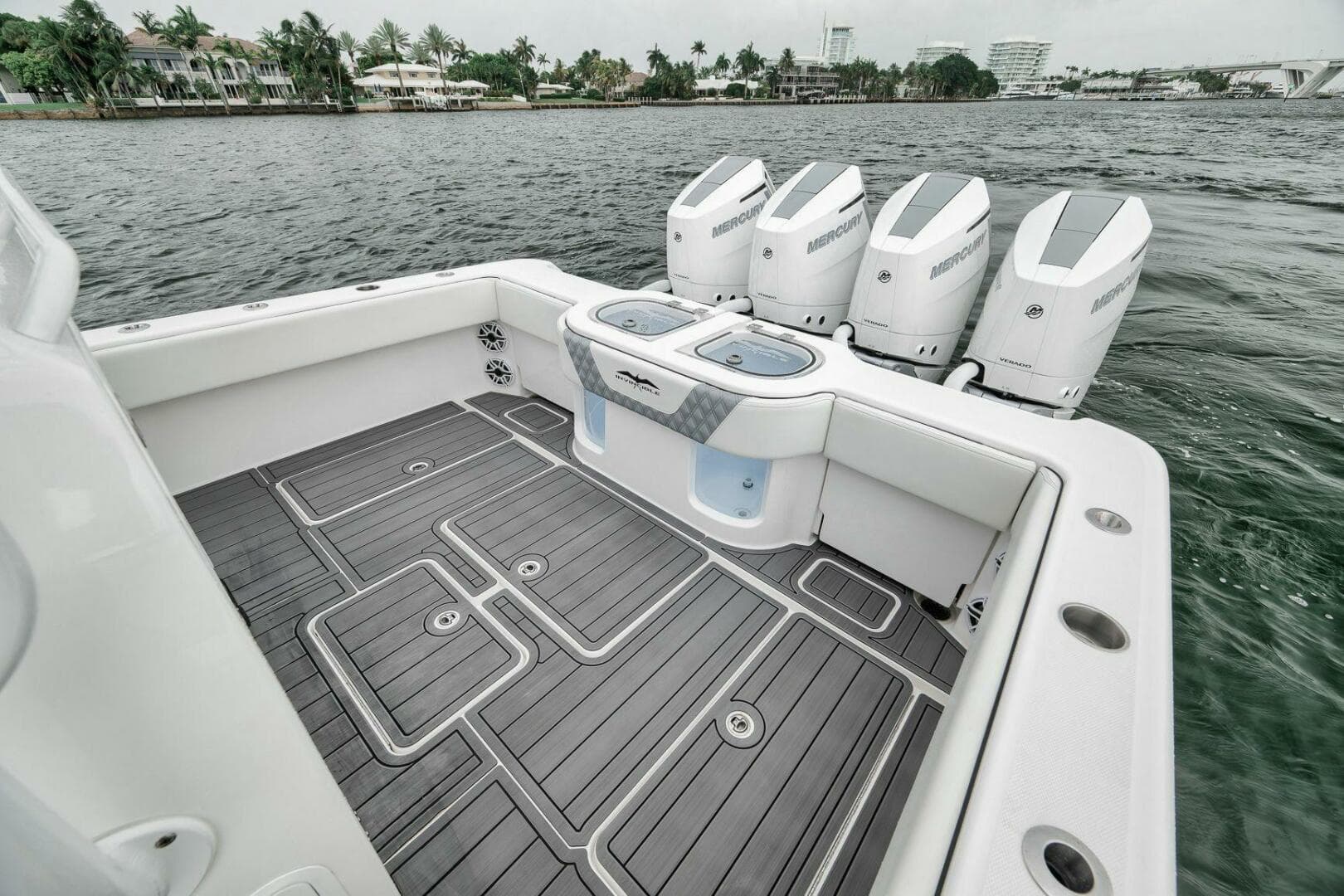 2024 Invincible 43 Open