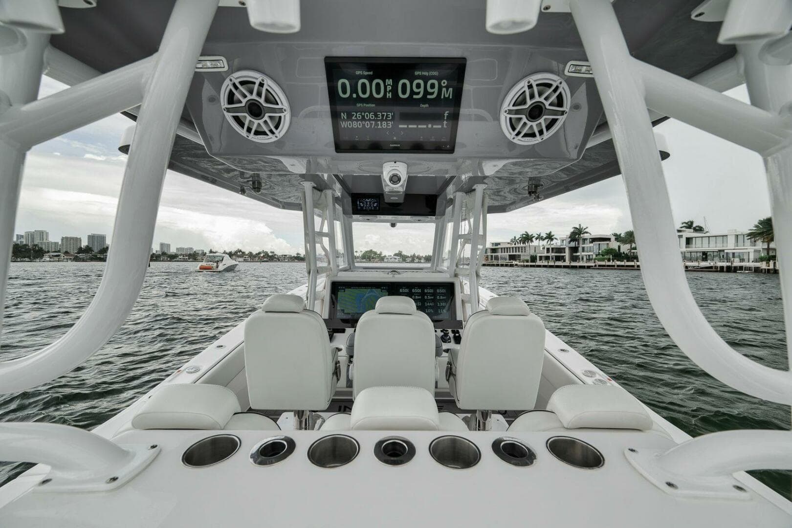 2024 Invincible 43 Open