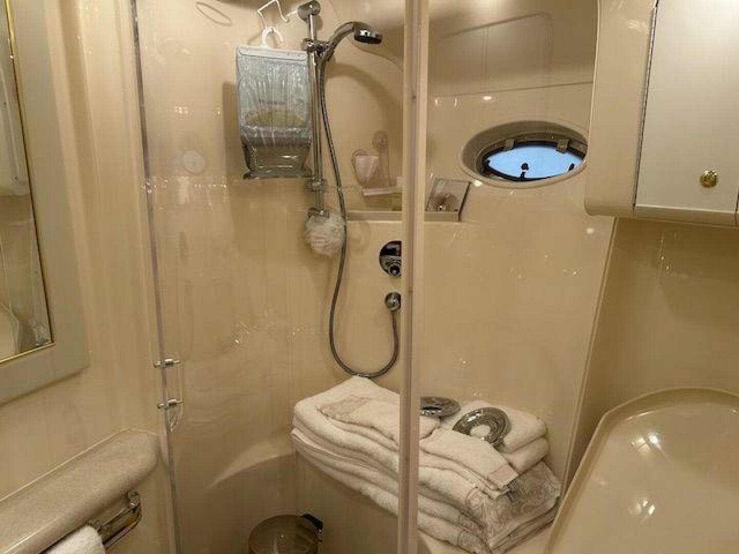 1998 Sea Ray 540 Sundancer