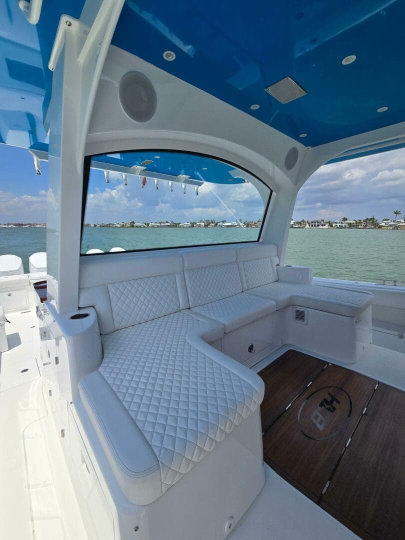 2024 HCB 65 Estrella