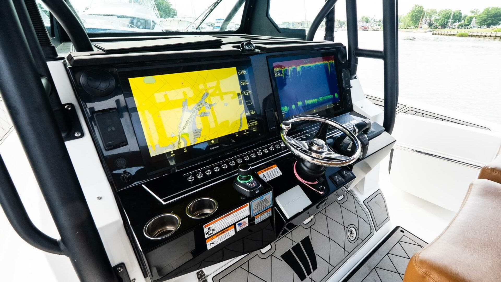 2021 Wellcraft 402 Fisherman