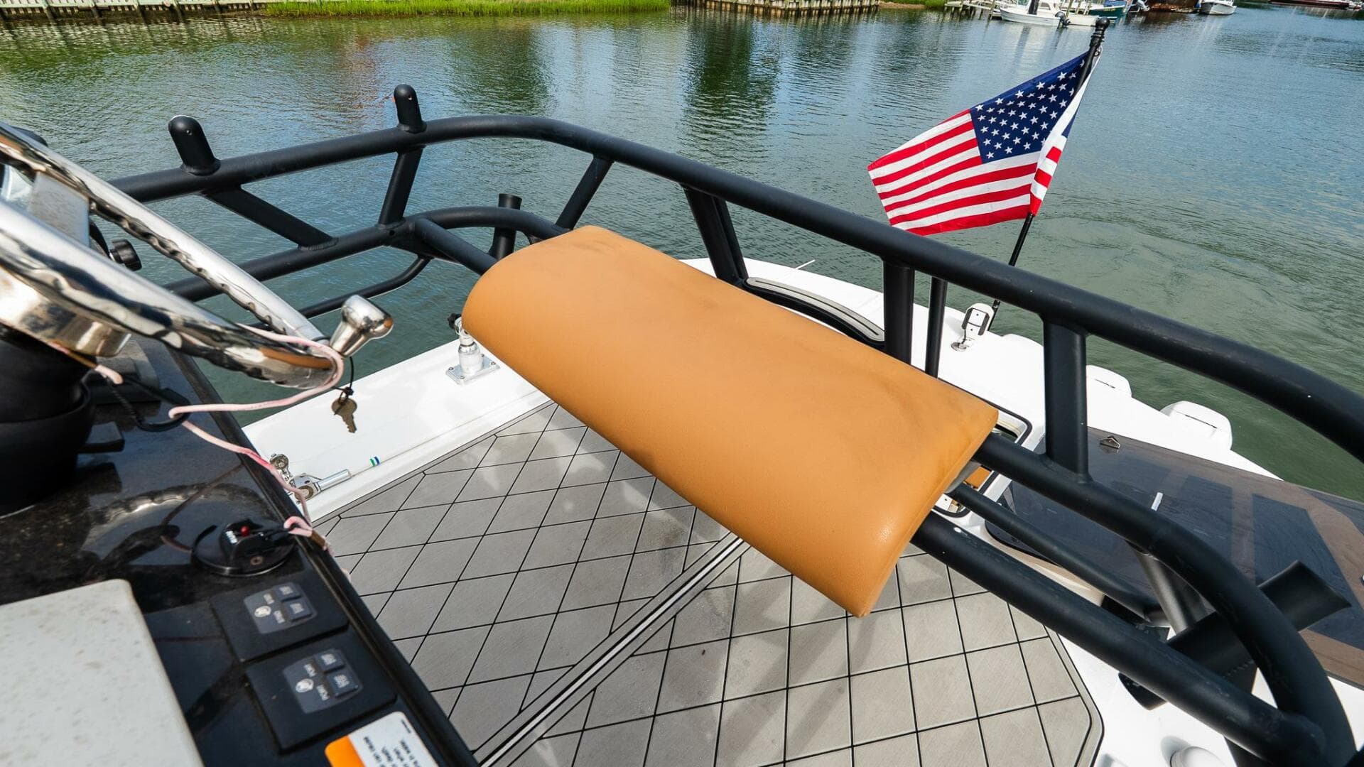 2021 Wellcraft 402 Fisherman