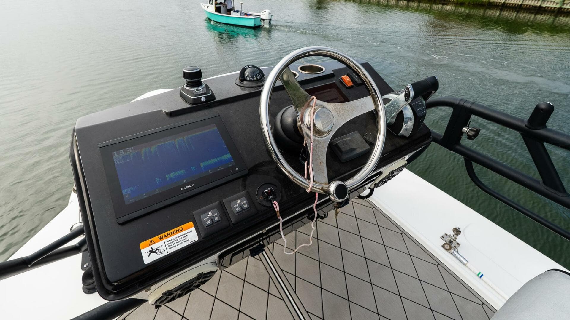 2021 Wellcraft 402 Fisherman