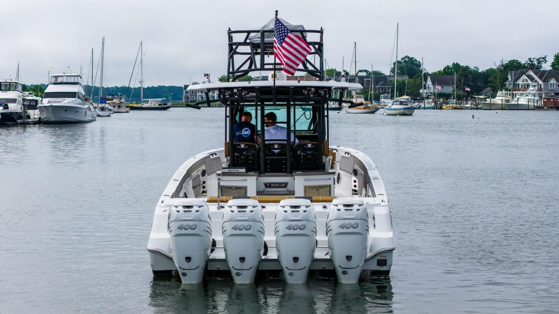 2021 Wellcraft 402 Fisherman