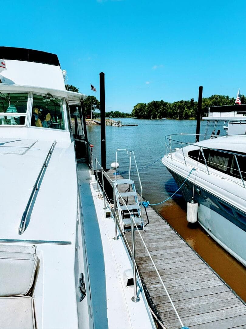 1977 Bertram 42 Motor Yacht