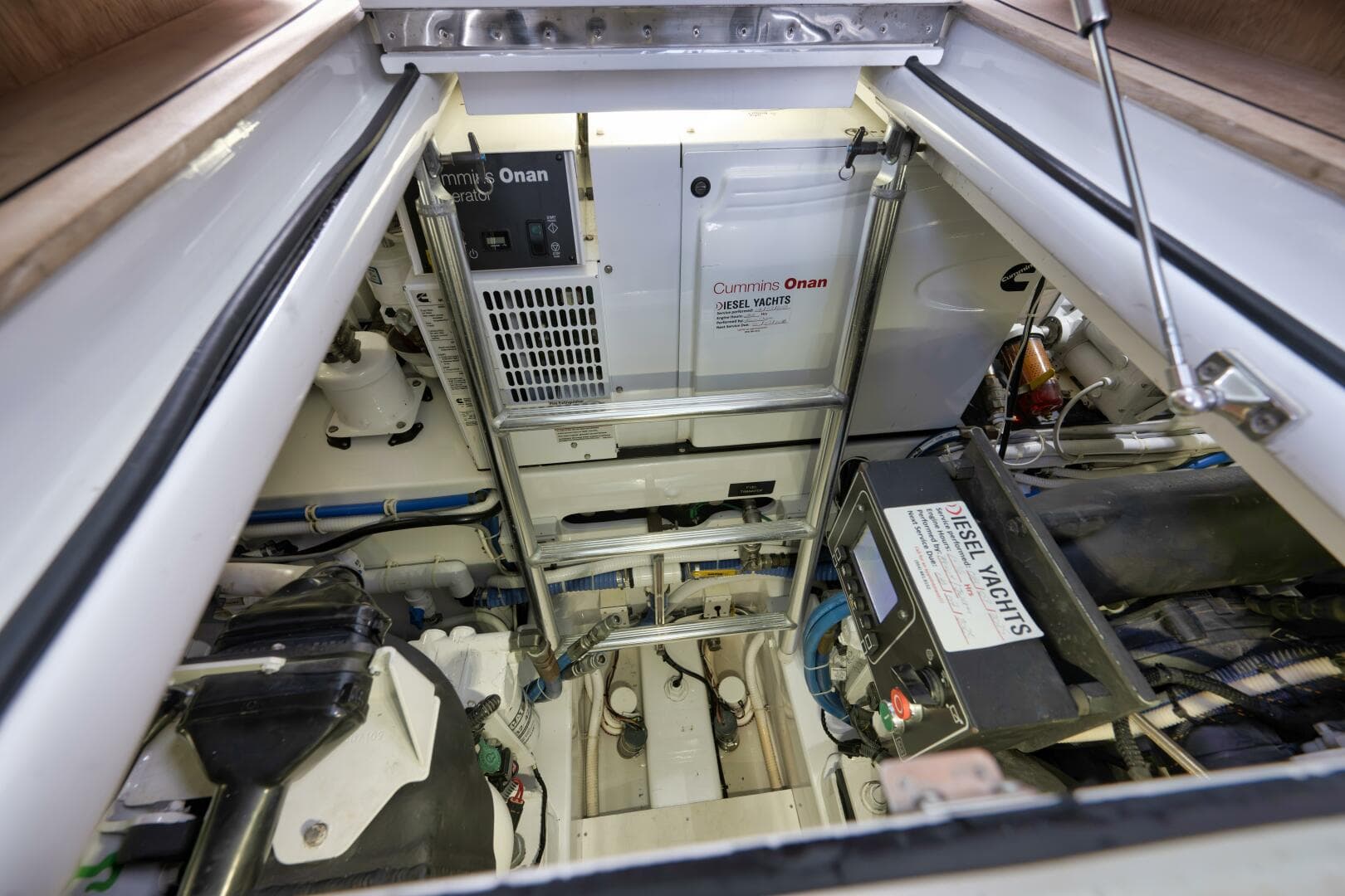 2019 Winter Custom Yachts 46 Walkaround