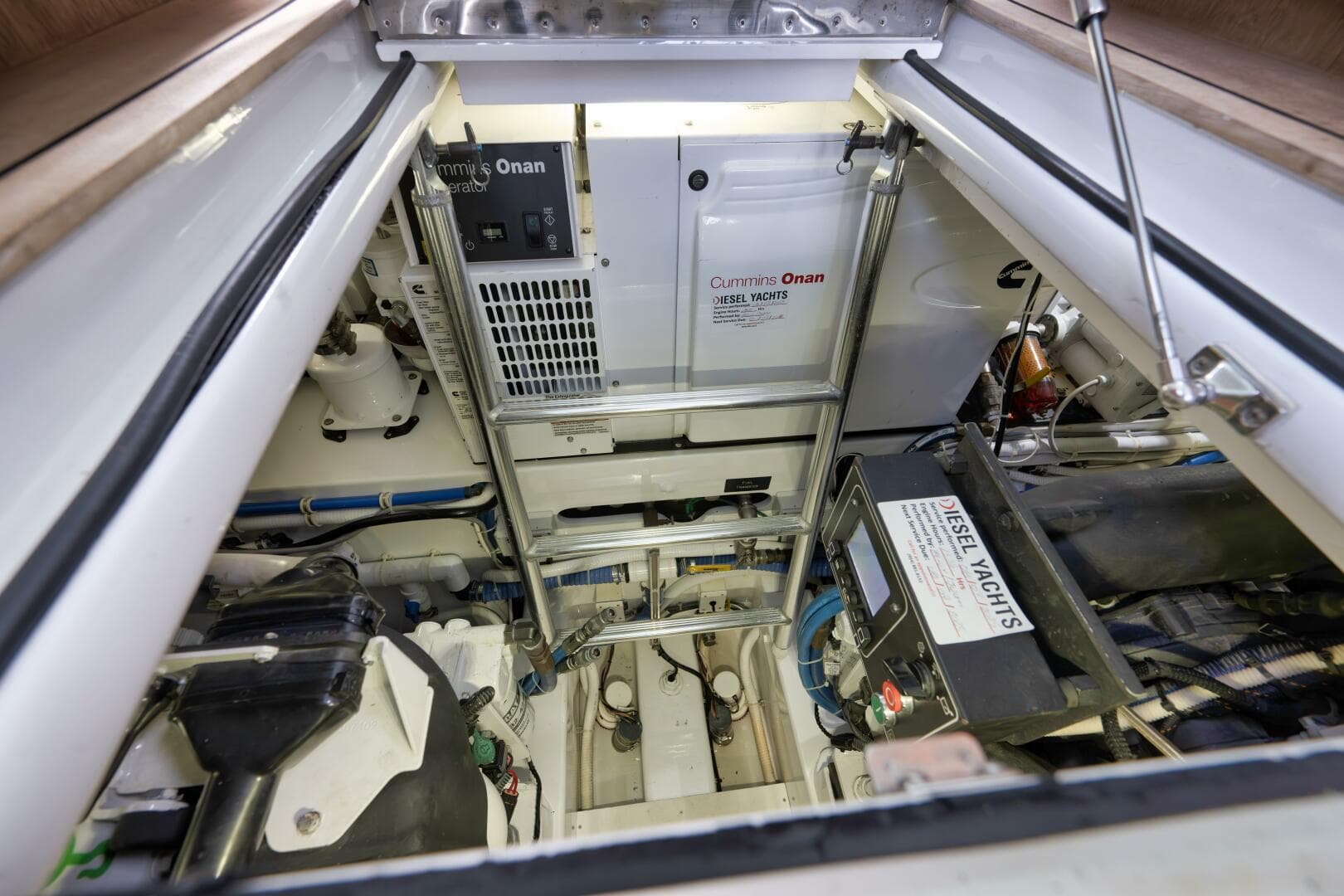 2019 Winter Custom Yachts 46 Walkaround