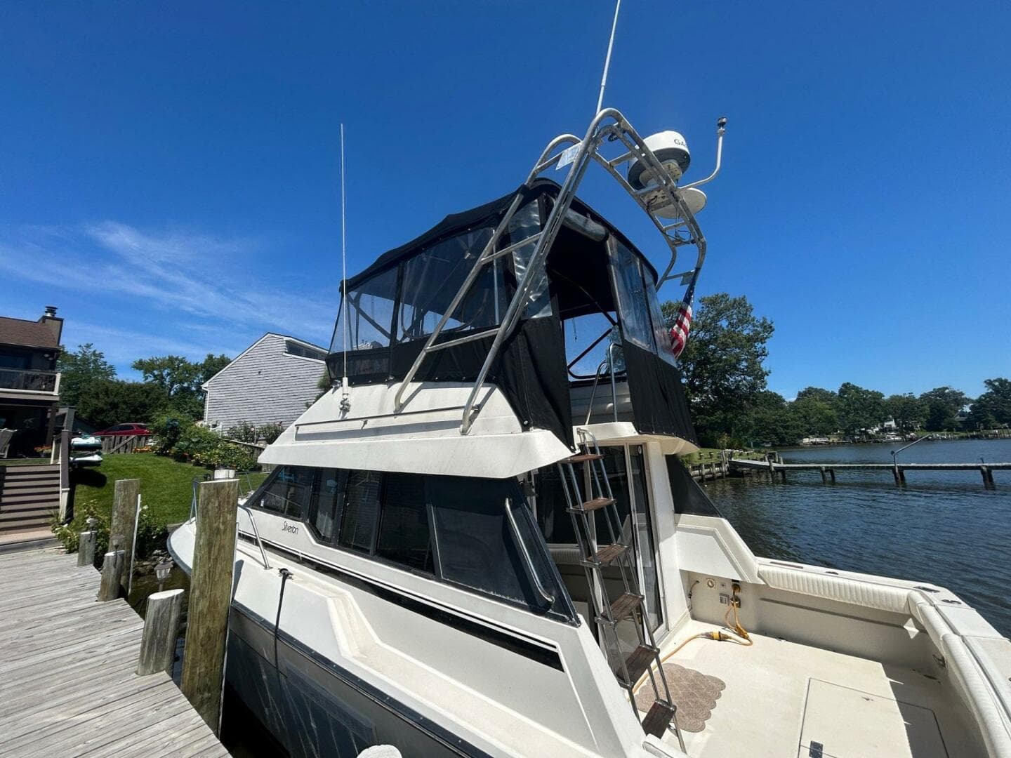 1990 Silverton 34 Convertible