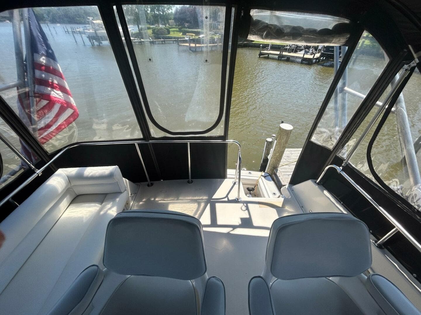 1990 Silverton 34 Convertible