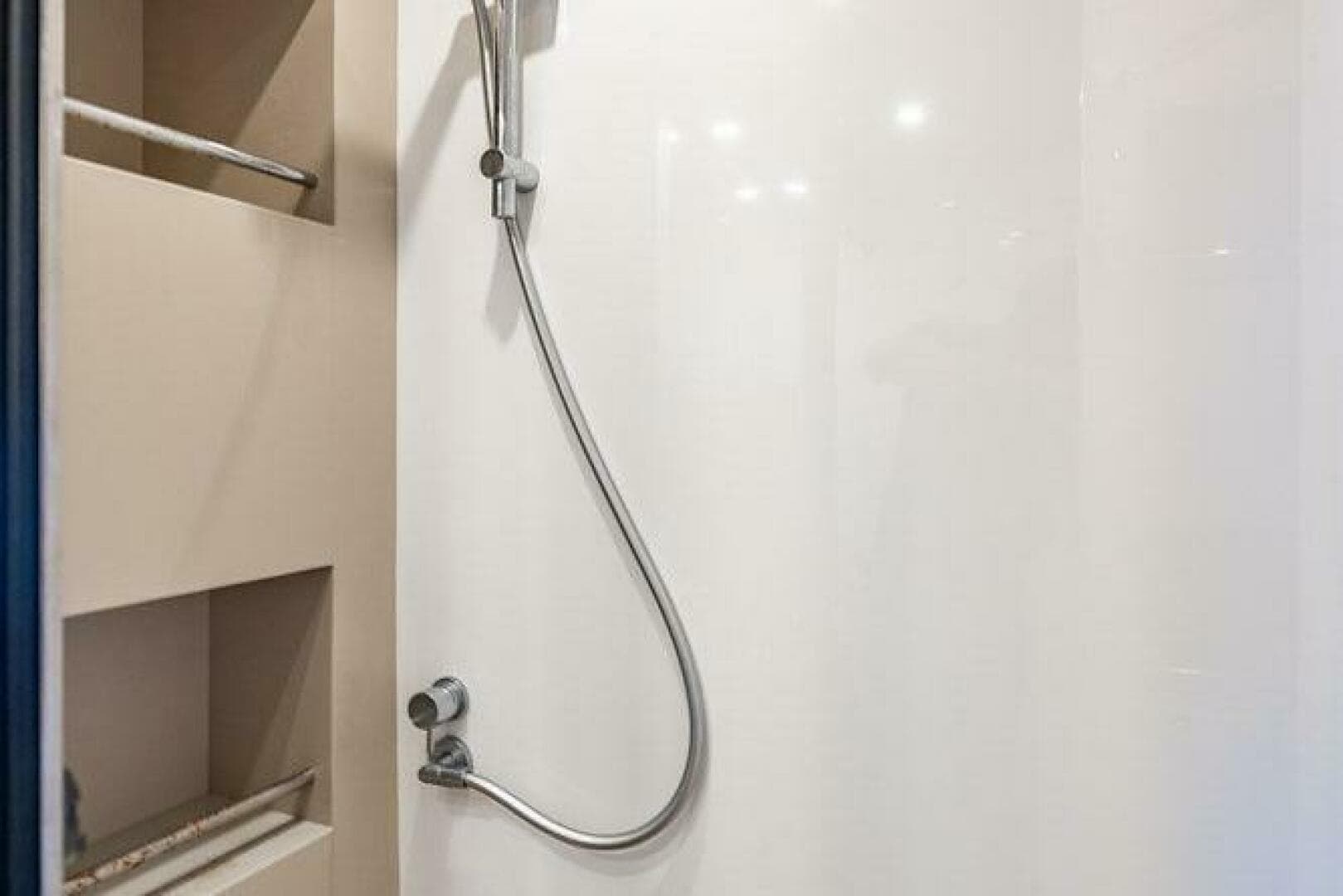 2016 Azimut Atlantis 50