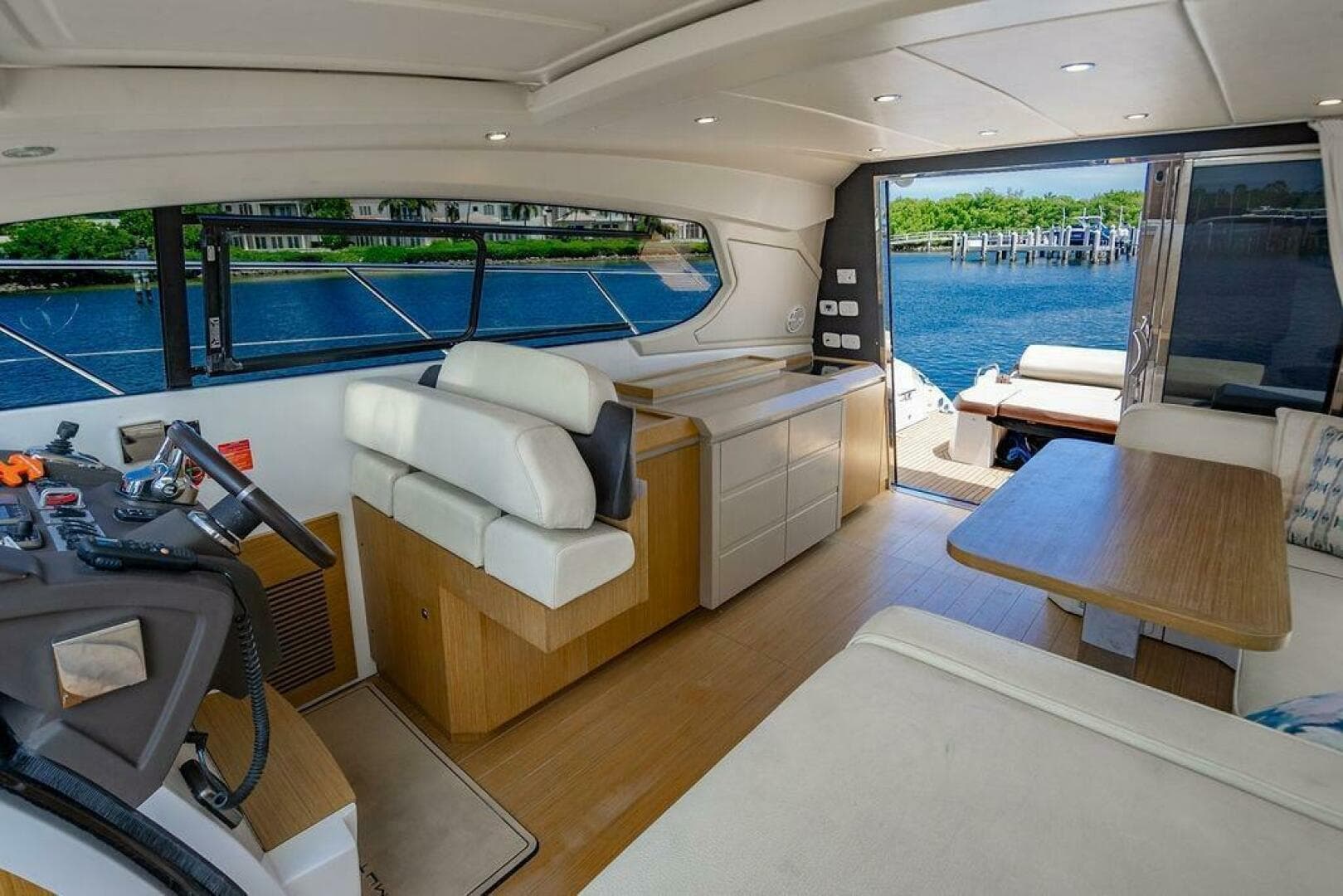 2016 Azimut Atlantis 50