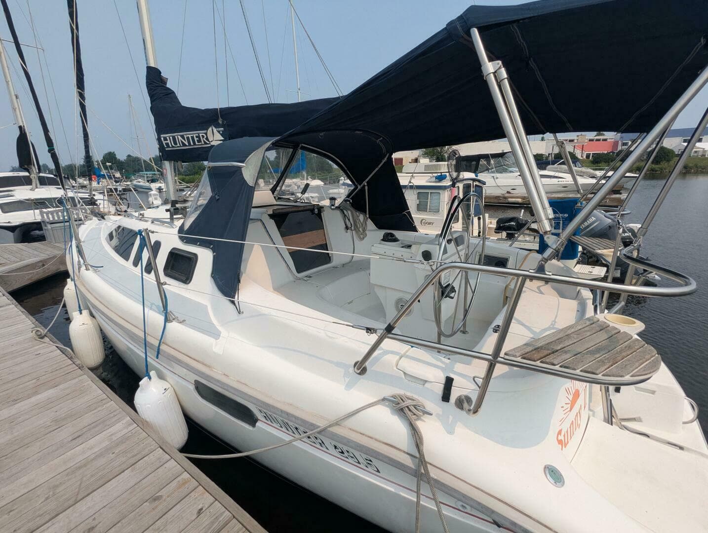 1996 Hunter 29.5