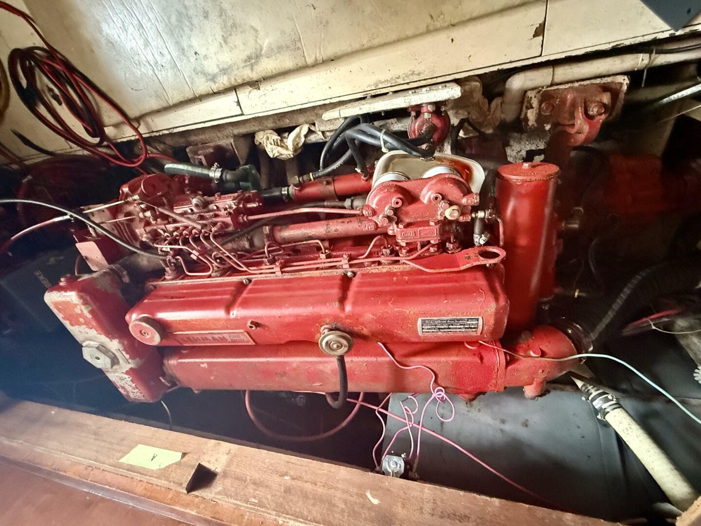 1982 Albin Tri-Cabin