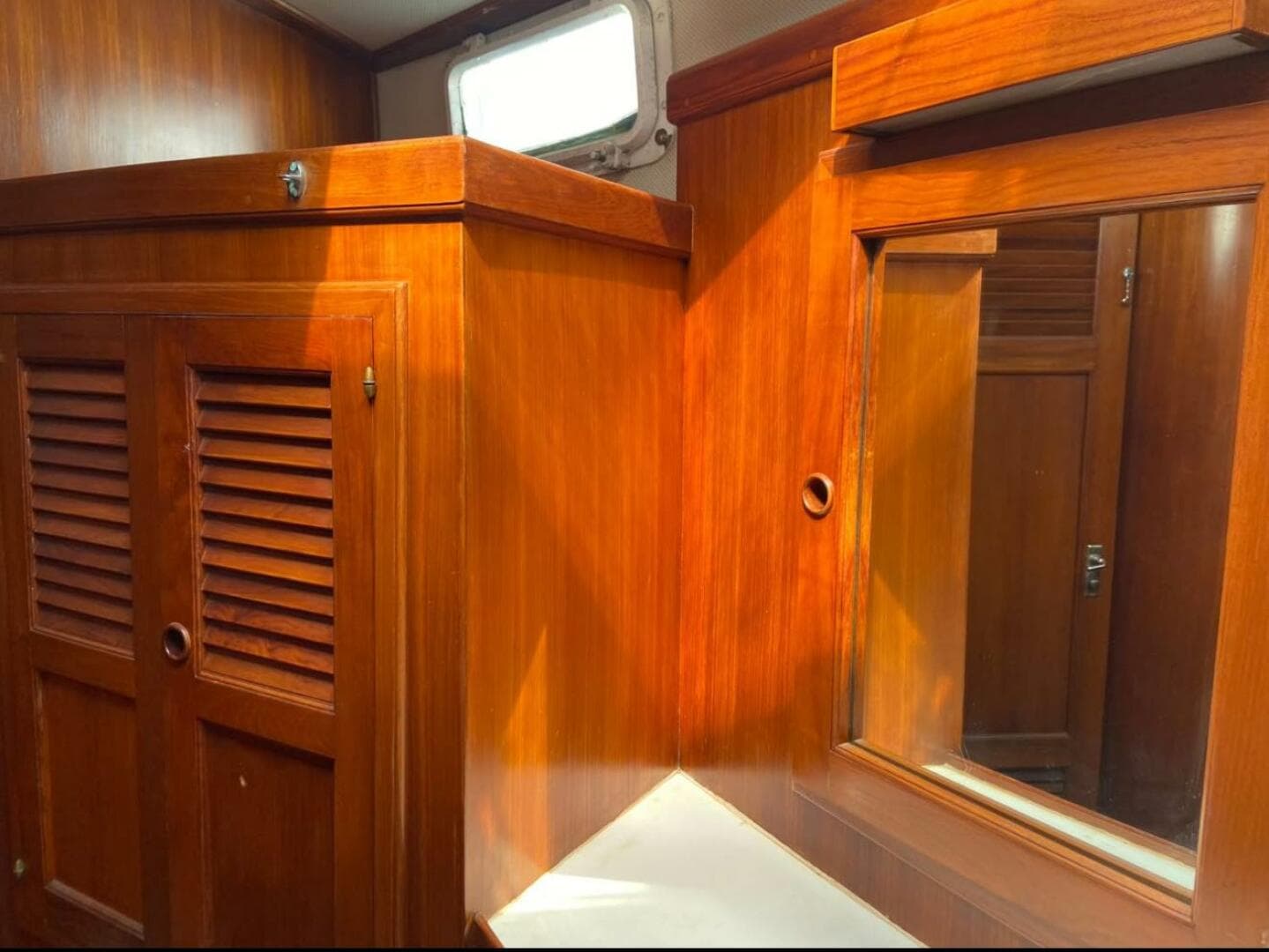 1982 Albin Tri-Cabin
