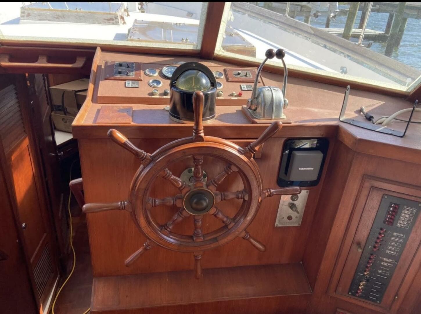 1982 Albin Tri-Cabin