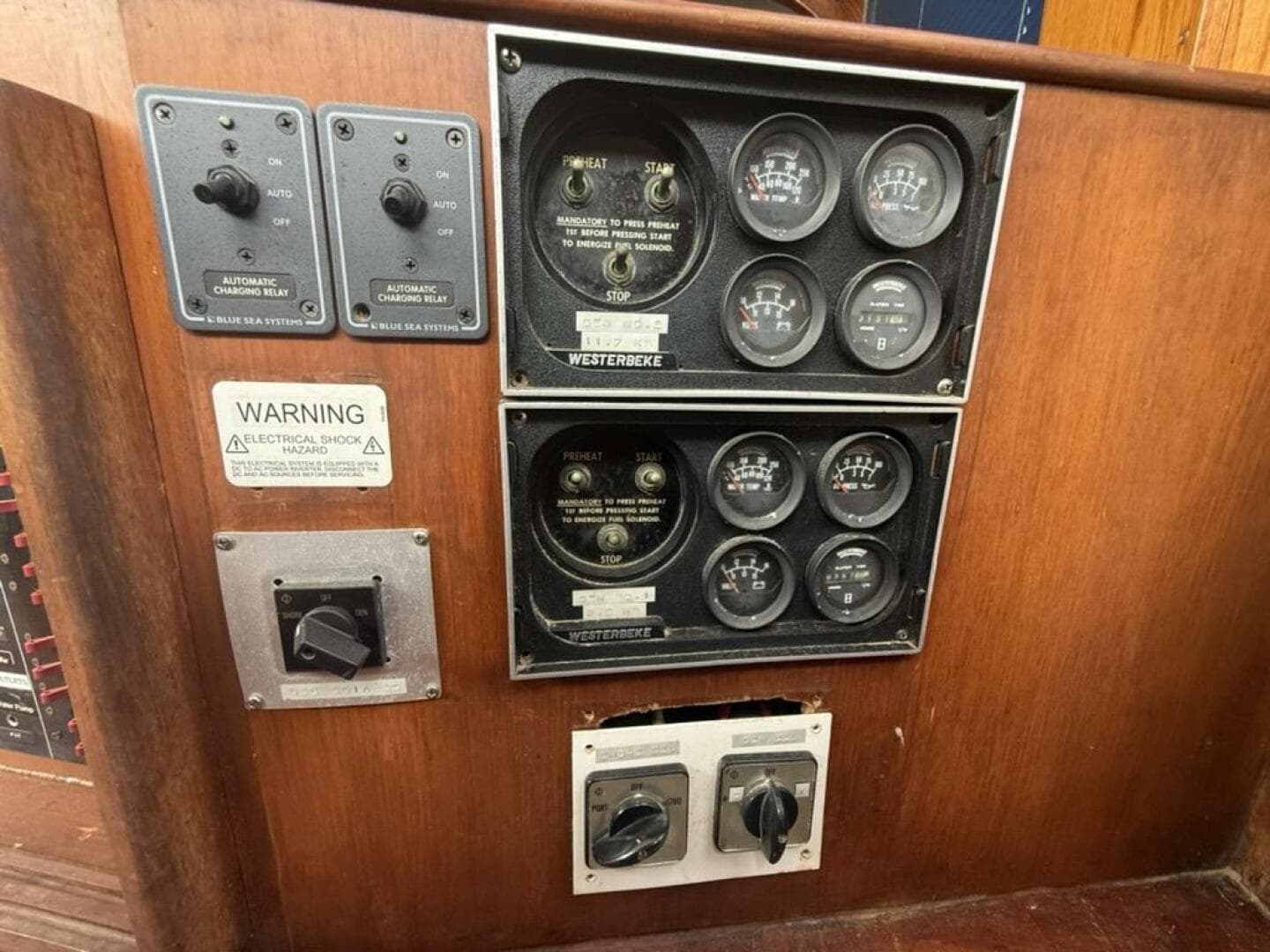 1982 Albin Tri-Cabin