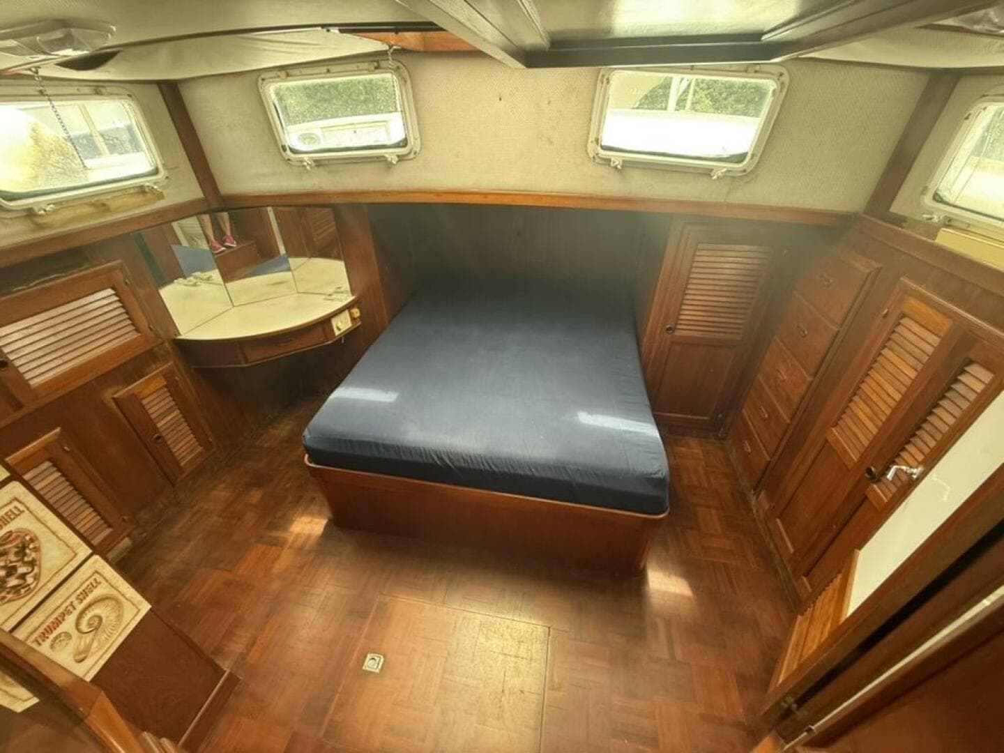 1982 Albin Tri-Cabin