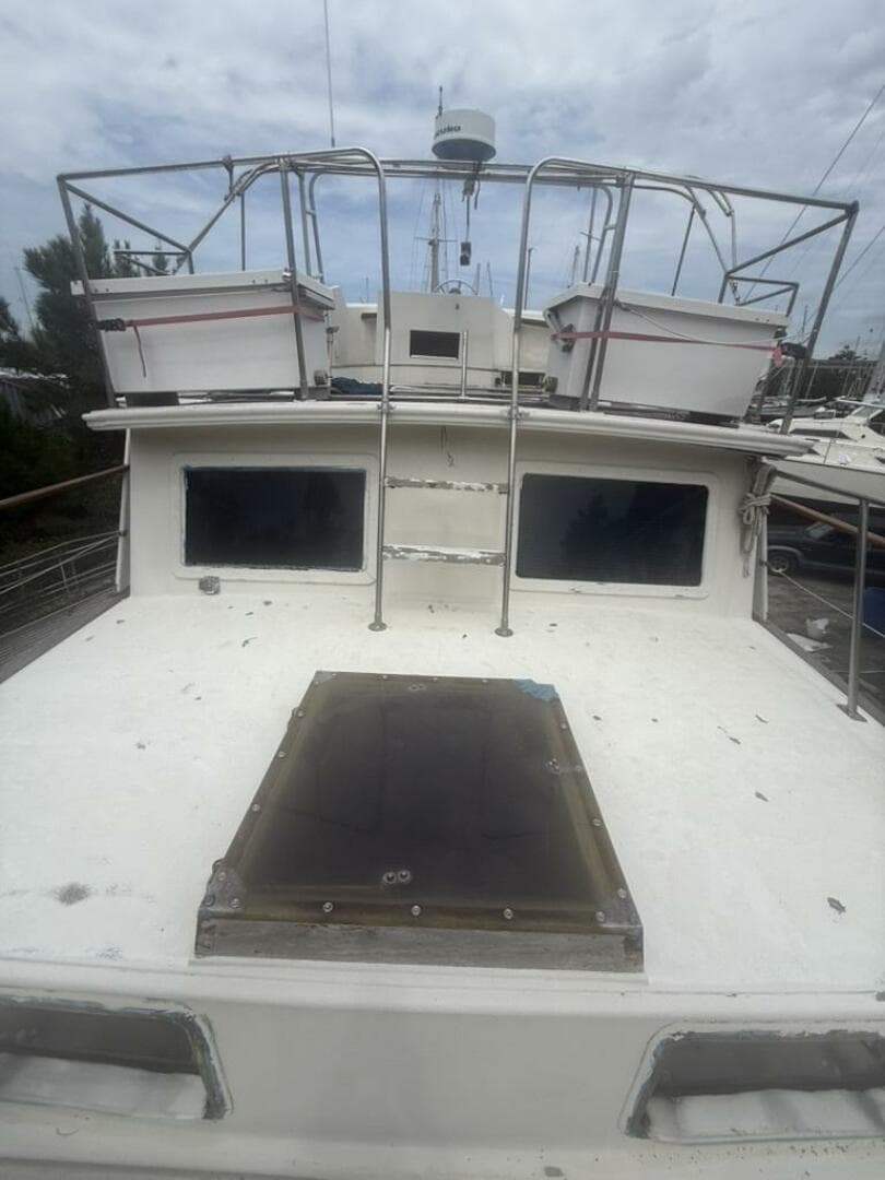 1982 Albin Tri-Cabin
