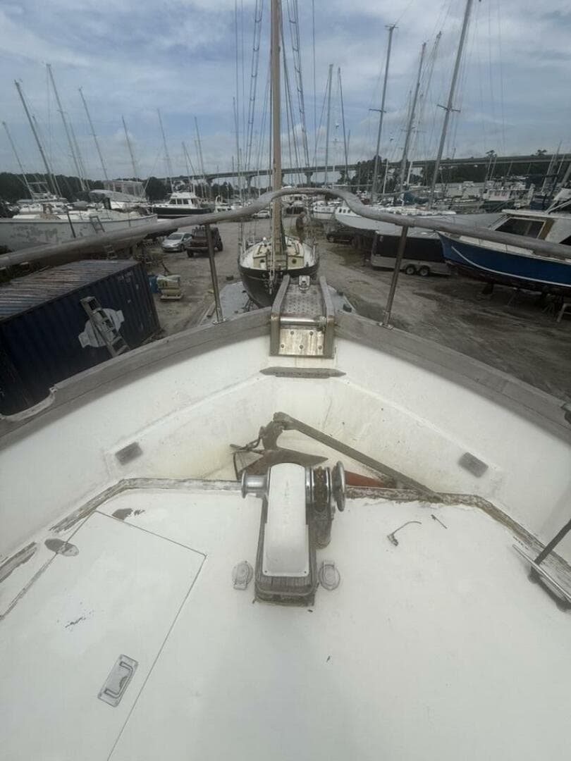 1982 Albin Tri-Cabin