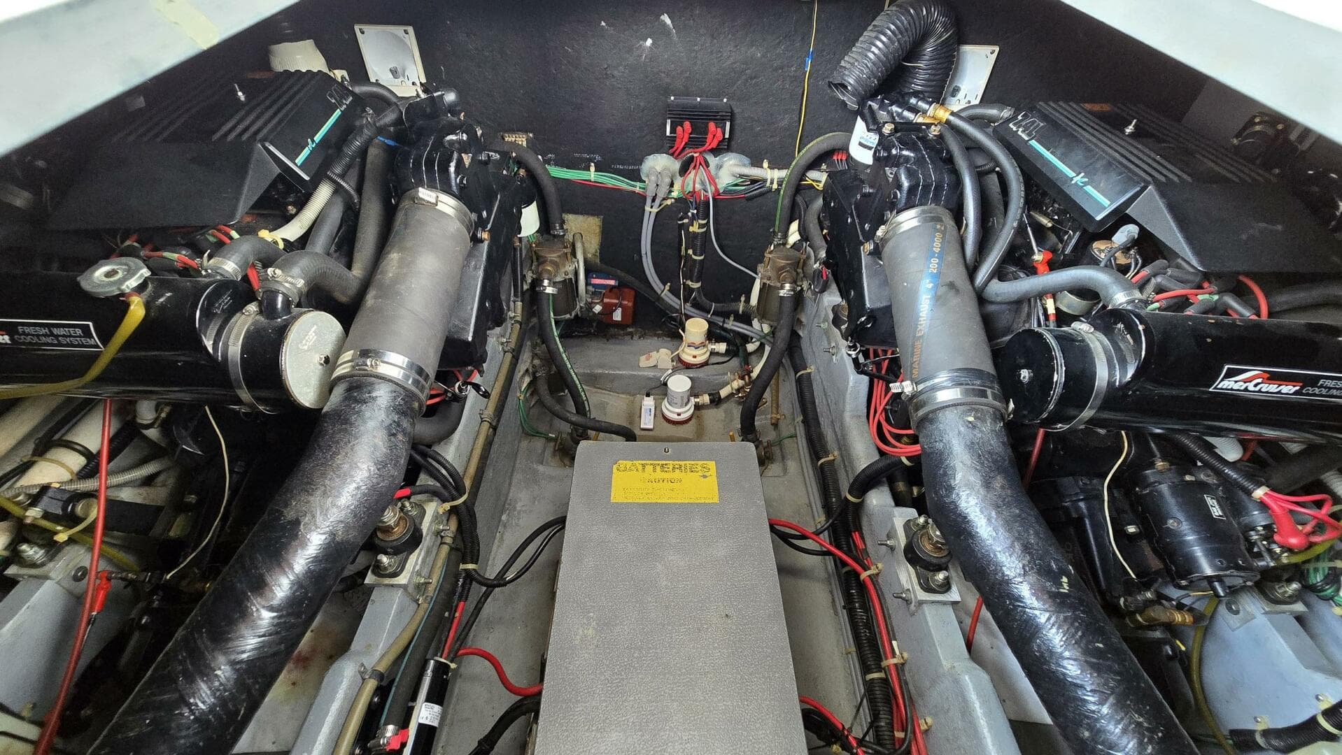 1988 Sea Ray 390 Express Cruiser