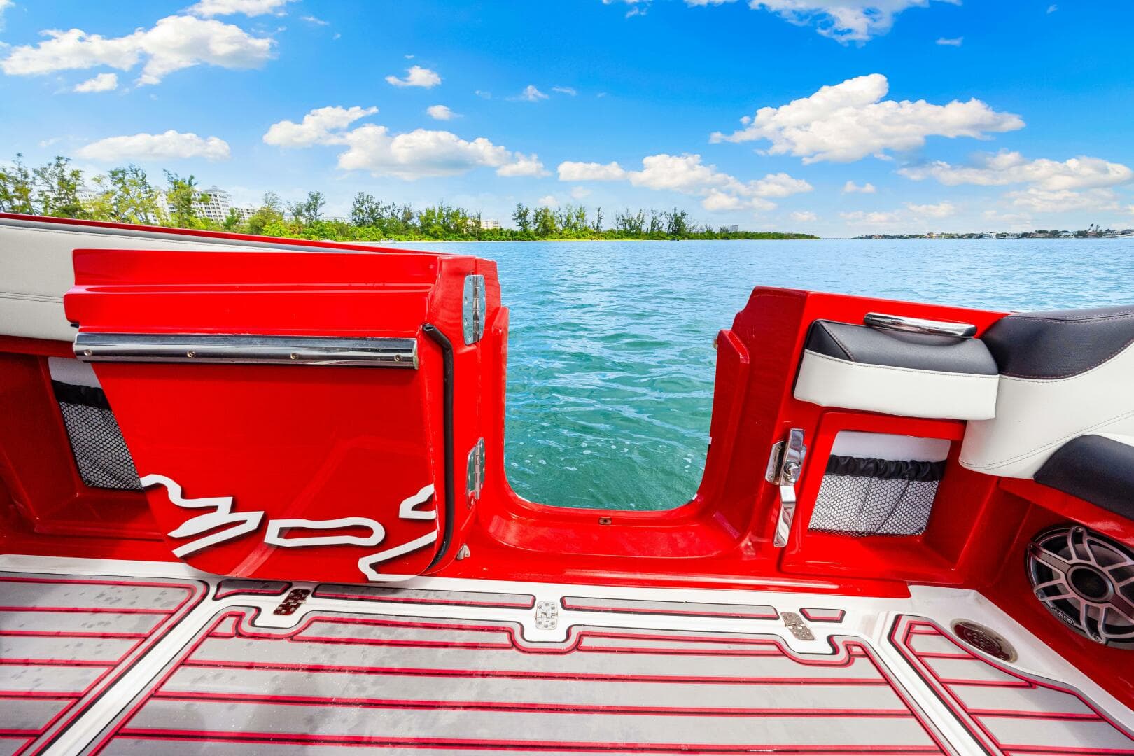 2022 Nor-Tech 390 SS