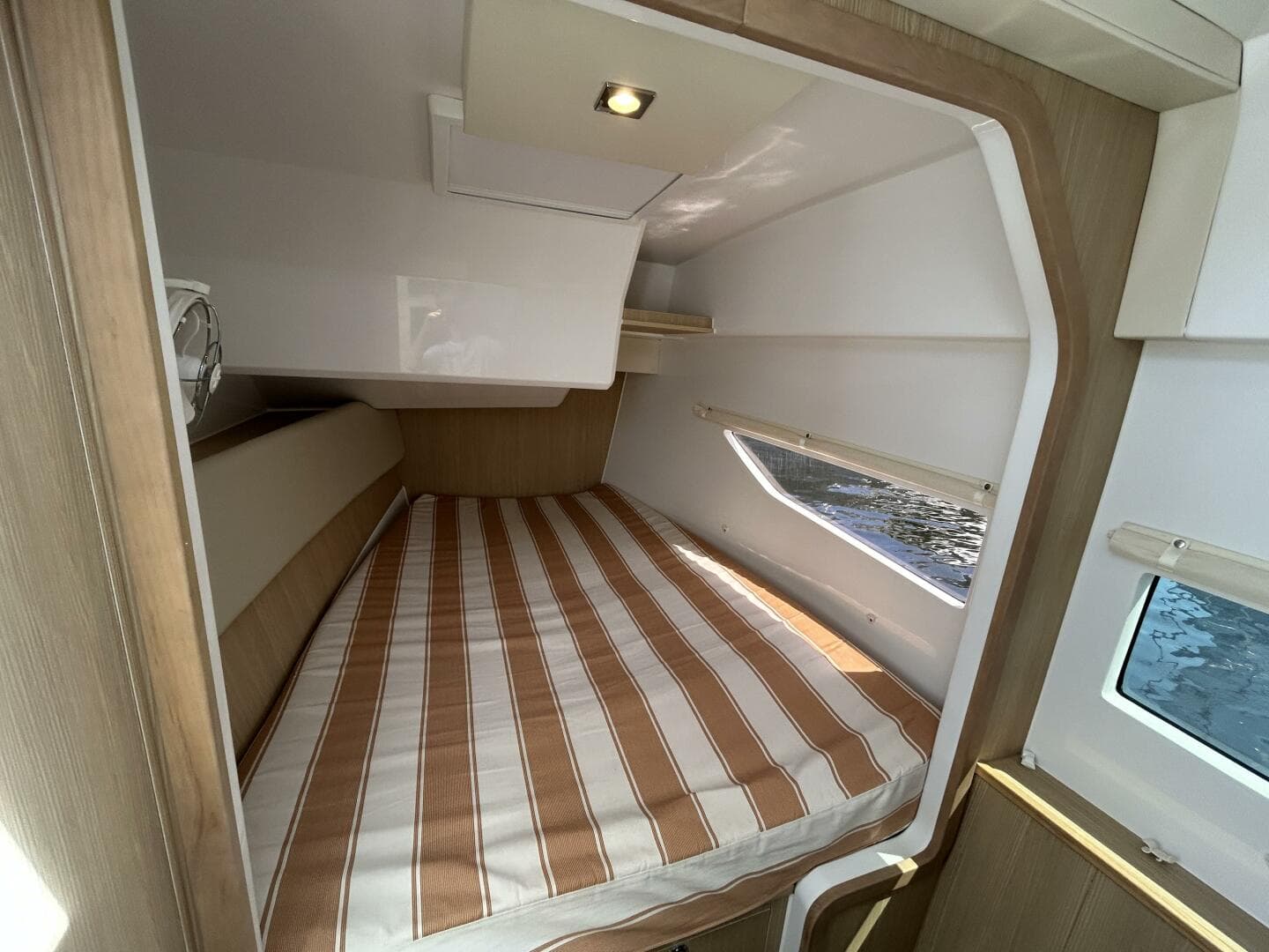 2020 Aquila 36 Sport