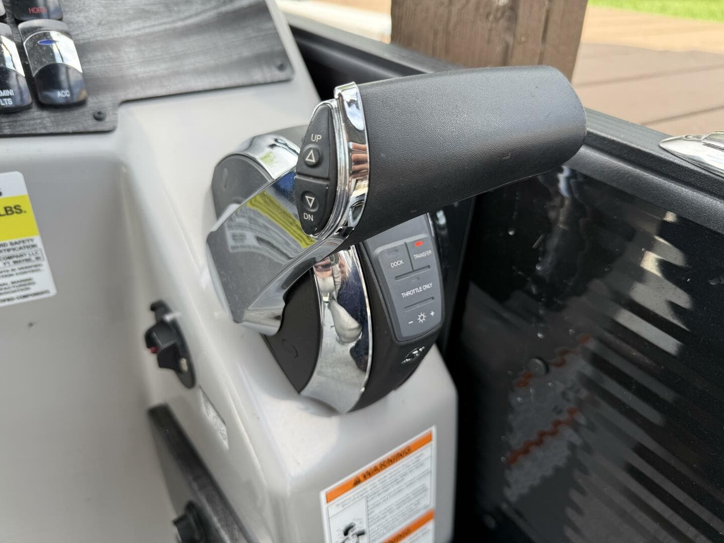 2022 Harris Sunliner 230