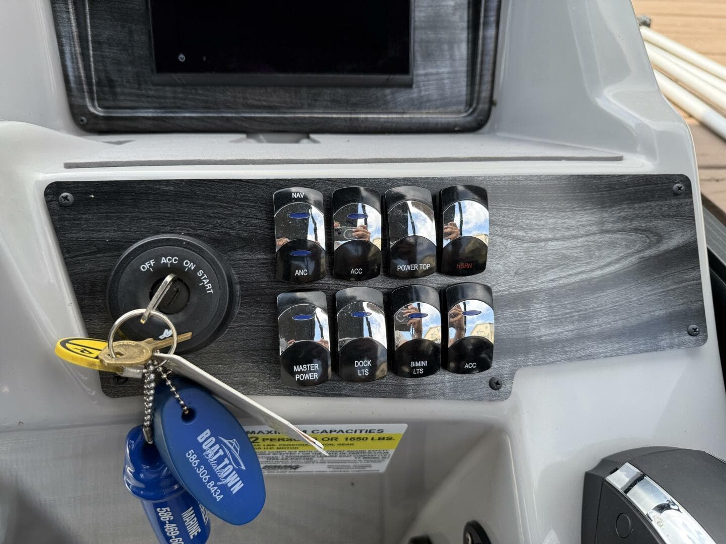 2022 Harris Sunliner 230