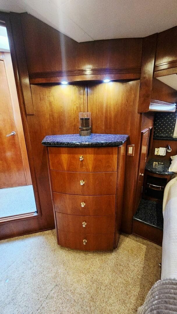 1999 Carver 530 Voyager Pilothouse