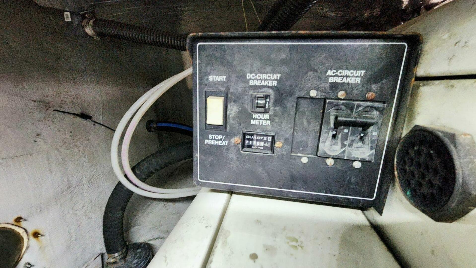 1999 Carver 530 Voyager Pilothouse