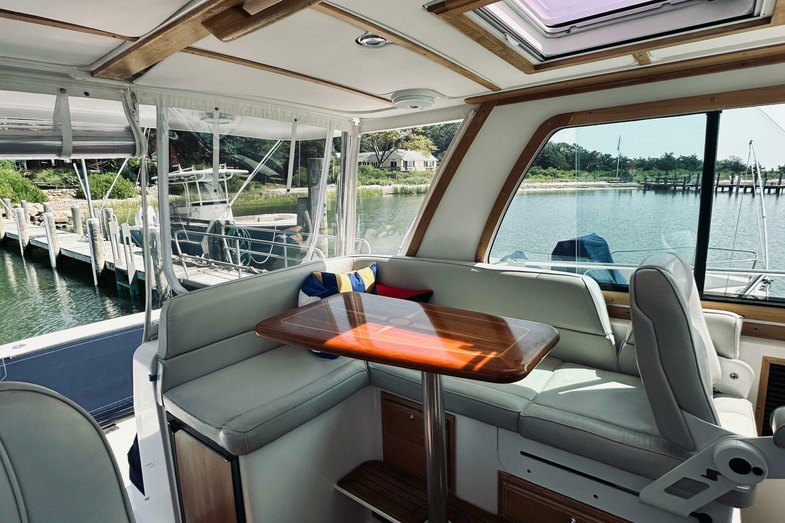 2007 Sabreline 34 Express