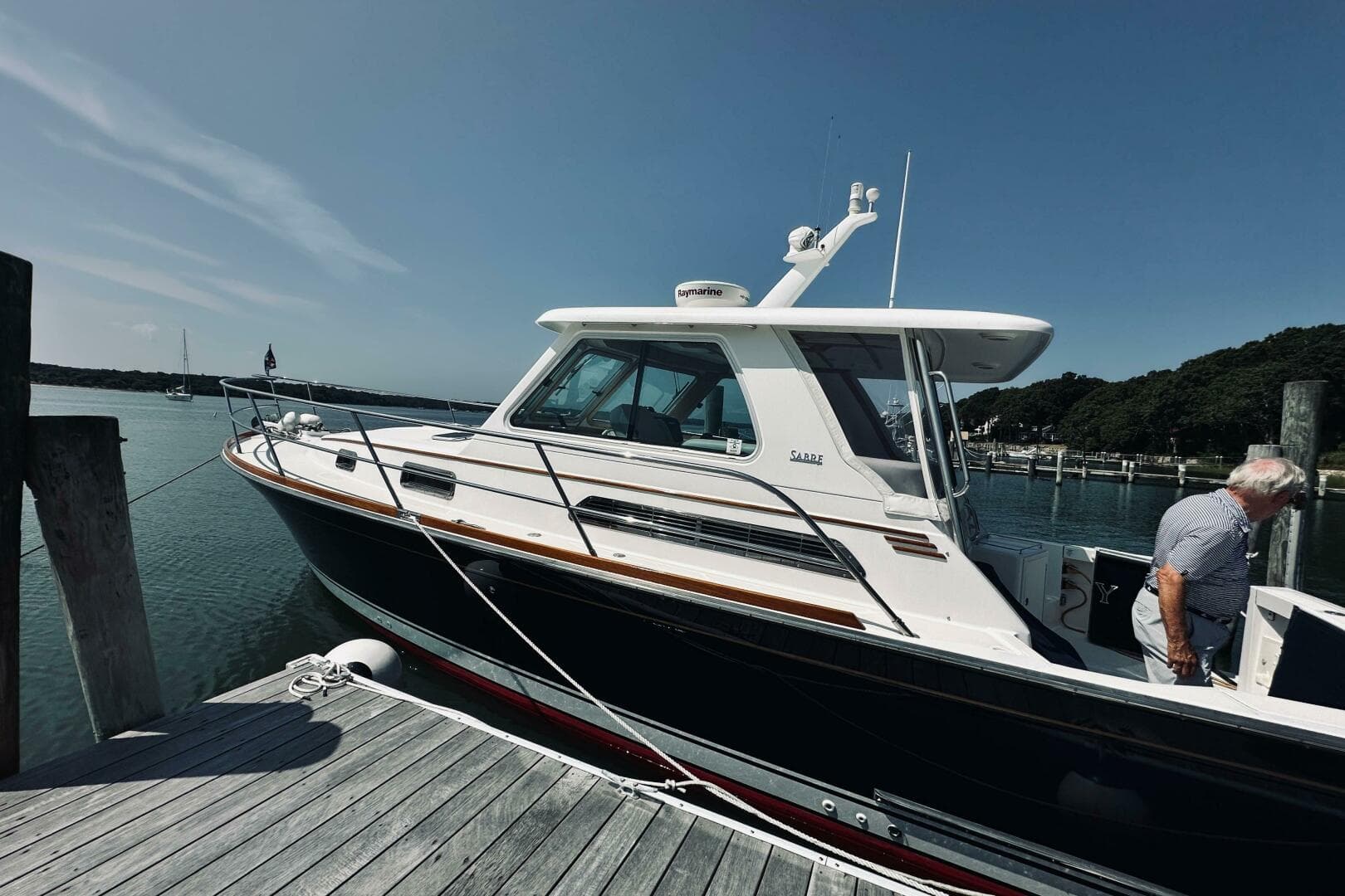 2007 Sabreline 34 Express