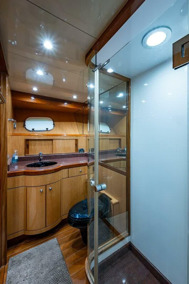 Ocean Alexander 78 Somewhere In Time- Head