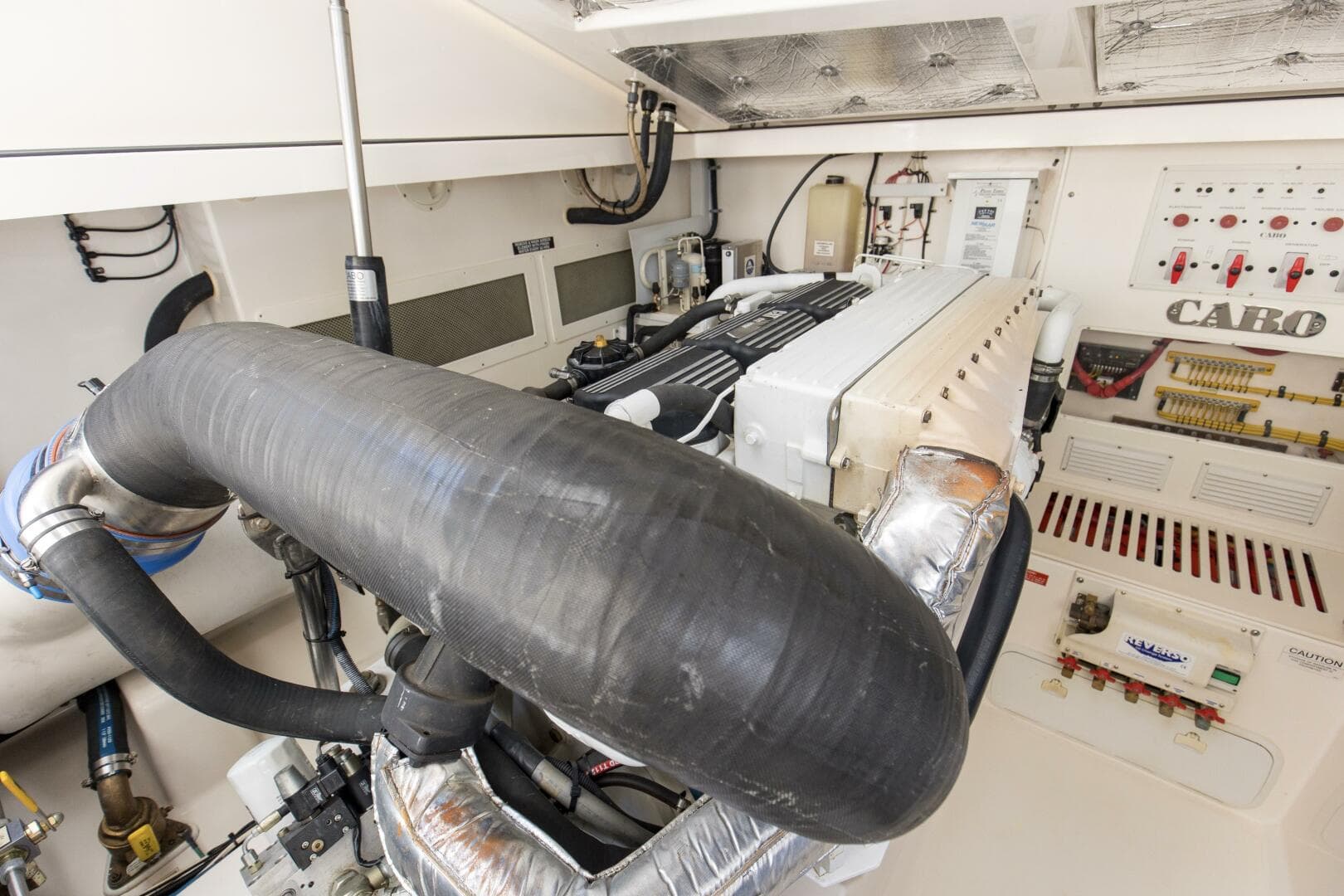 2007 40 Cabo Express Big Blue Engine Room (5)