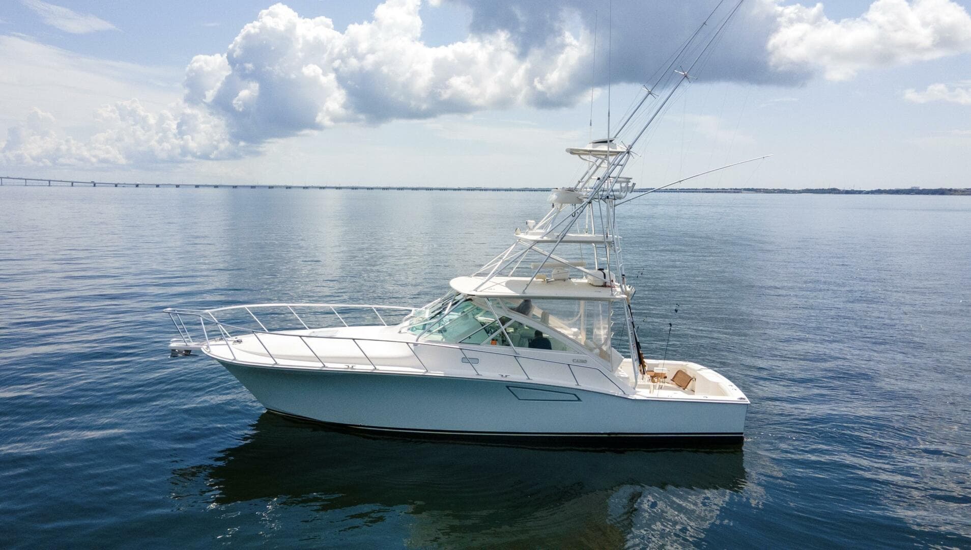 2007 40 Cabo Express Big Blue Exterior (8)