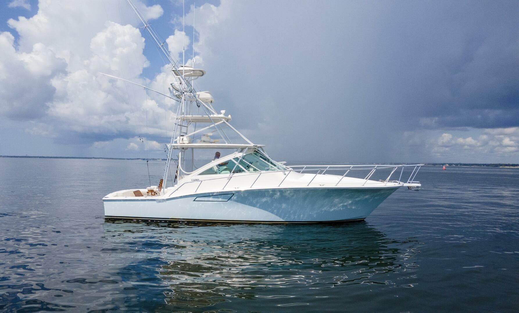 2007 40 Cabo Express Big Blue Exterior (7)