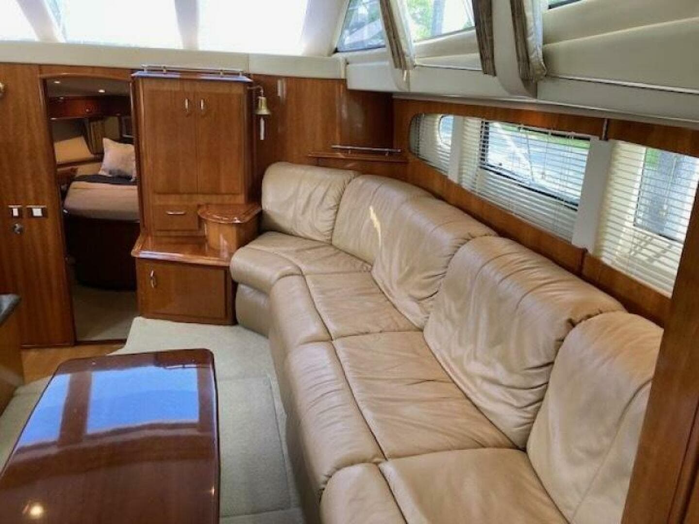 2003 Carver 396 Aft Cabin MY
