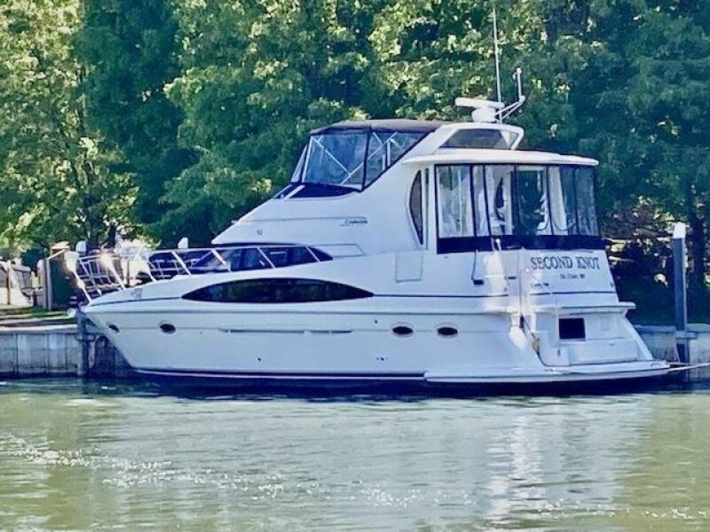 2003 Carver 396 Aft Cabin MY